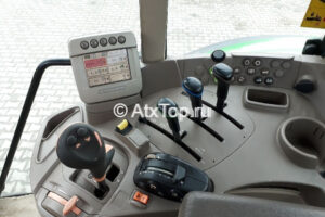john-deere-6930-3