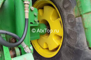 traktor-john-deere-9520-5