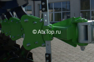 oborotnye-plugi-bomet-u064-1