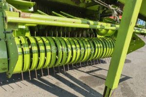 claas-rollant-255-3-2