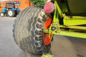 claas-variant-260-6-2