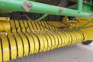press-podborshhik-john-deere-580-4