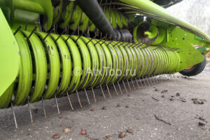 claas-variant-280-2-4