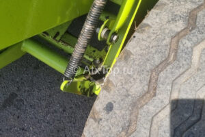claas-variant-280-5-8