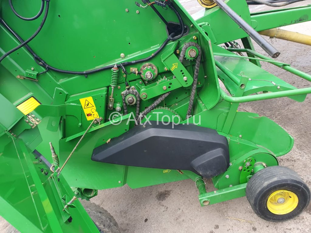 John Deere 582