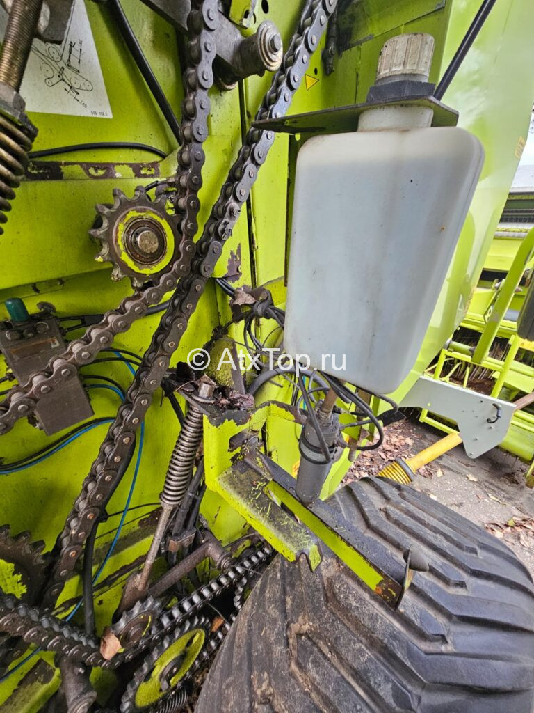 Claas Rollant 255