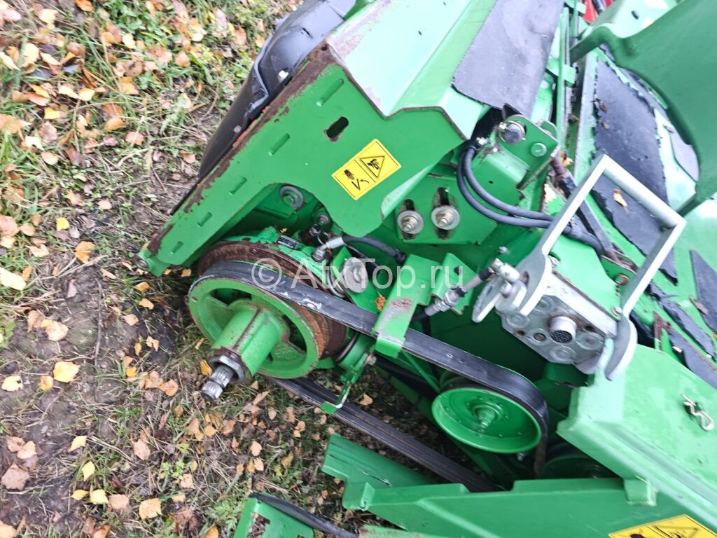 Зерноуборочный комбайн John Deere S690i