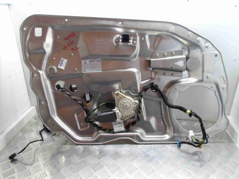 Изображение товара 69198 - 00069198 steklopodemnik perednij levyj Ford Scorpio