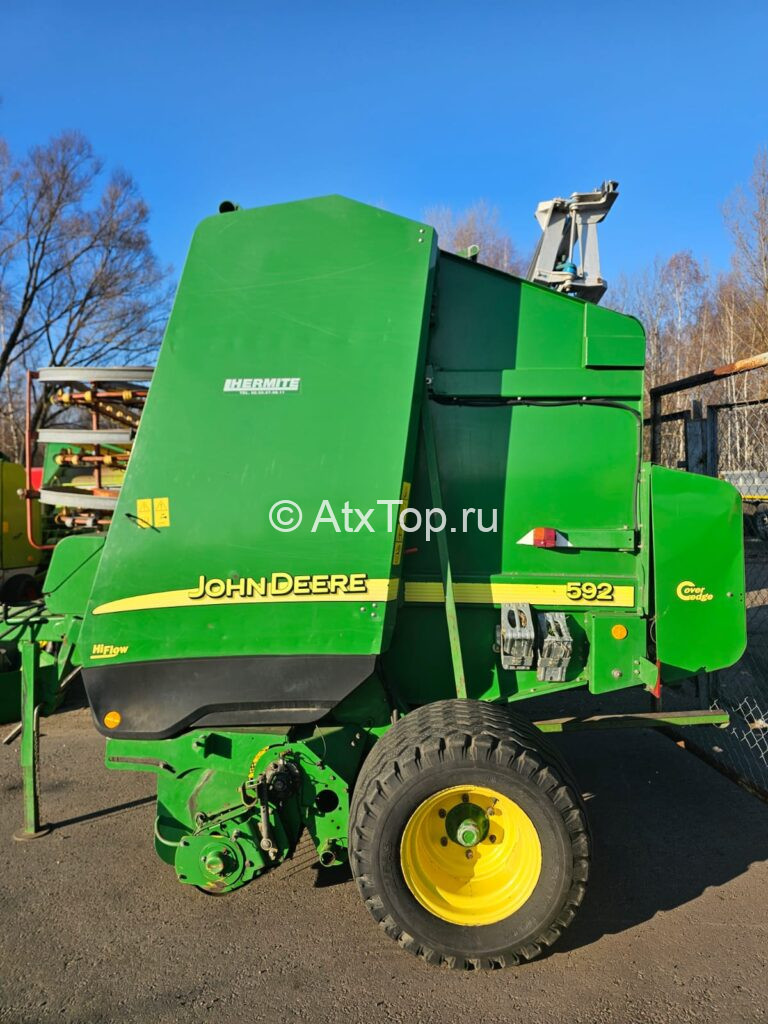 John Deere 592