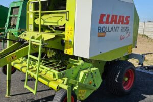 Claas Rollant 255