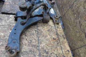 Изображение товара 5343 - 00005343 balka perednyaya Volvo V70 3