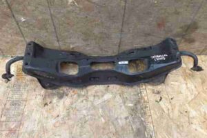 Изображение товара 30289 - 00030289 balka perednyaya Peugeot 306 2