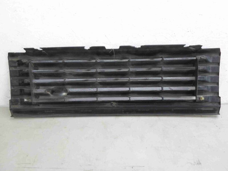 Изображение товара 64674 - 00064674 reshetka radiatora Audi S6