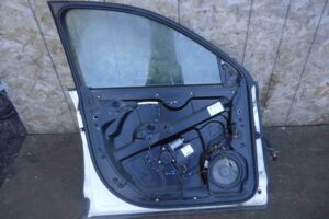 Изображение товара 86695 - 00086695 dver perednyaya levaya Toyota Corolla Matrix 3