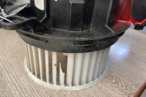 Изображение товара 122442 - 00122442 ventilyator otopitelya (motorchik pechki) Ford Transit
