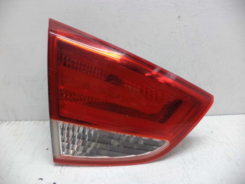 Изображение товара 177922 - 00177922 fonar kryshki levyj Mercedes CLA