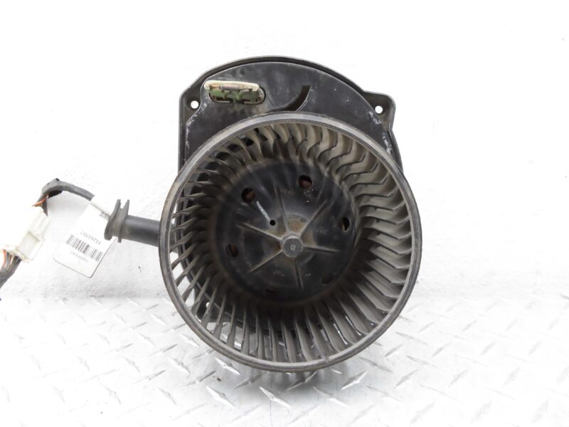 Изображение товара 185330 - 00185330 ventilyator otopitelya (motorchik pechki)