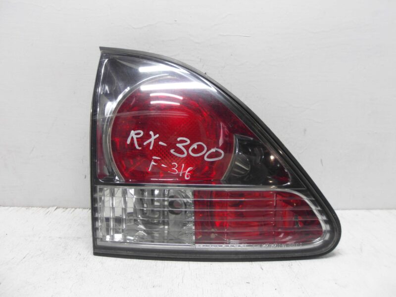 Изображение товара 187503 - 00187503 fonar kryshki levyj BMW 5 Series
