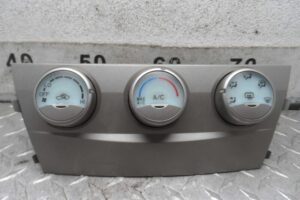 Изображение товара 227323 - 00227323 pereklyuchatel otopitelya Subaru Tribeca