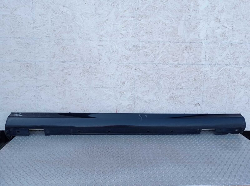 Изображение товара 227633 - 00227633 porog plastikovyj pravyj Honda Fit