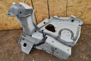 Изображение товара 230400 - 00230400 chetvert perednyaya pravaya BMW M5 2