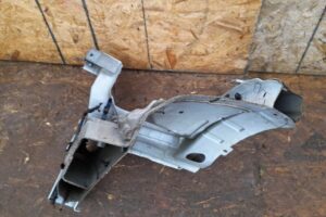Изображение товара 230400 - 00230400 chetvert perednyaya pravaya BMW M5 3