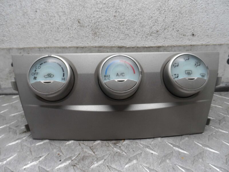 Изображение товара 235352 - 00235352 pereklyuchatel otopitelya Subaru Tribeca