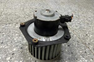 Изображение товара 82427 - 00082427 ventilyator otopitelya (motorchik pechki)  
