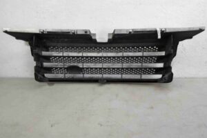 Изображение товара 84352 - 00084352 reshetka radiatora Audi Q5 3