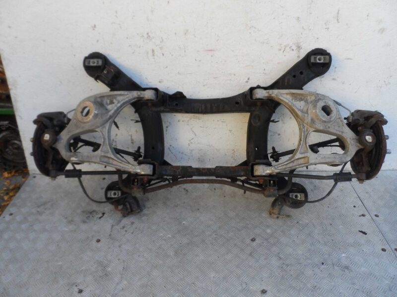 Изображение товара 131835 - 00131835 balka zadnyaya Hyundai H1
