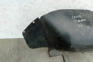 Изображение товара 211789 - 00211789 podkrylok zadnij levyj Toyota Ipsum 2