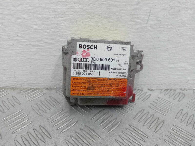 Изображение товара 235043 - 00235043 blok upravleniya podushek bezopasnosti Toyota Matrix