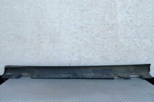 Изображение товара 235990 - 00235990 porog plastikovyj pravyj Ford Explorer 2