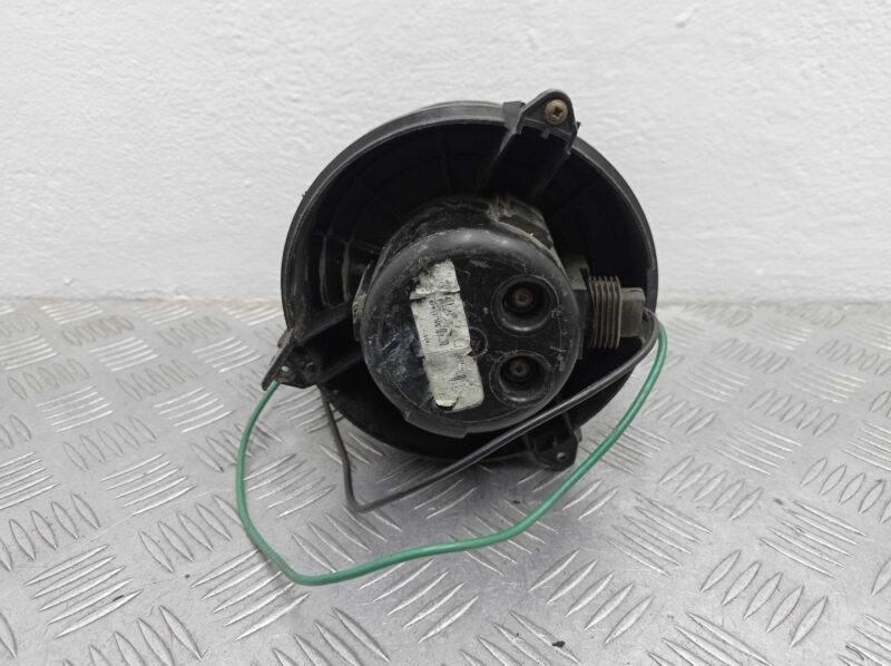 Изображение товара 243525 - 00243525 ventilyator otopitelya (motorchik pechki) Audi Allroad