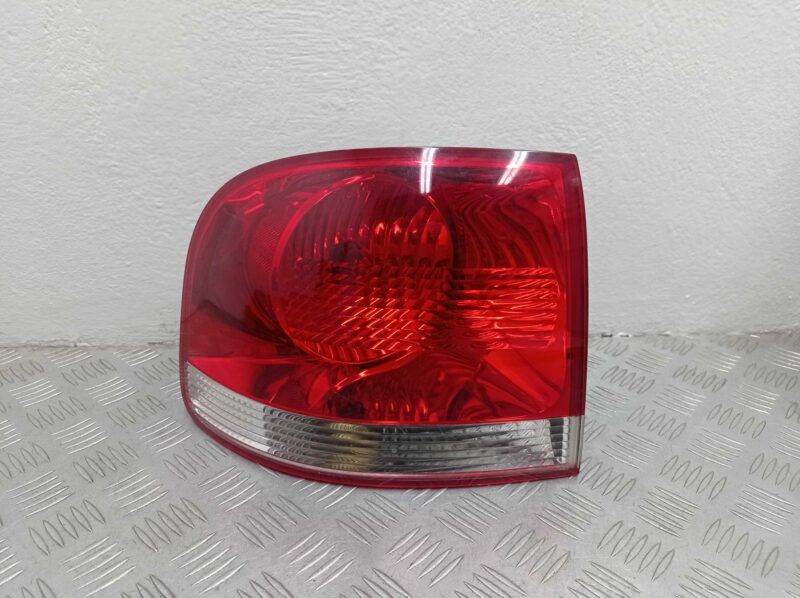 Изображение товара 247227 - 00247227 fonar kryla levyj Toyota Matrix