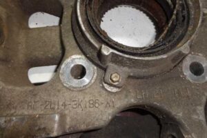 Изображение товара 660 - 00000660 kulak povorotnyj levyj Chrysler Sebring 2