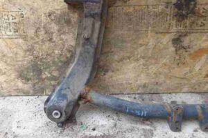 Изображение товара 33355 - 00033355 balka perednyaya Renault Logan 2