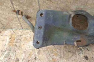 Изображение товара 46774 - 00046774 balka perednyaya Peugeot 306 2