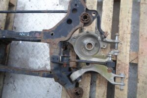 Изображение товара 57101 - 00057101 balka zadnyaya Chevrolet Aveo 1