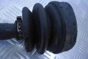Изображение товара 78136 - 00078136 poluos perednyaya pravaya Audi S4 1