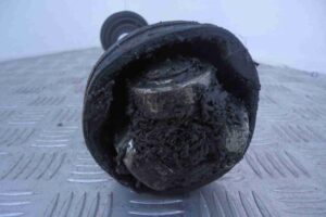 Изображение товара 78136 - 00078136 poluos perednyaya pravaya Audi S4 3