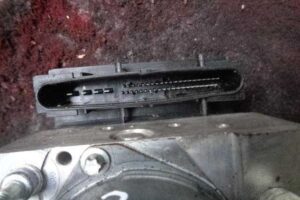 Изображение товара 138893 - 00138893 blok ABS Peugeot 4007