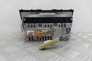 Изображение товара 179426 - 00179426 magnitola Subaru Tribeca 1
