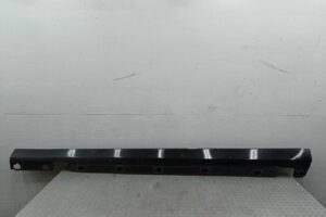 Изображение товара 203135 - 00203135 porog plastikovyj levyj Ford Scorpio