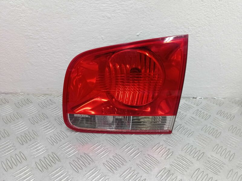 Изображение товара 230320 - 00230320 fonar kryshki pravyj Toyota Matrix
