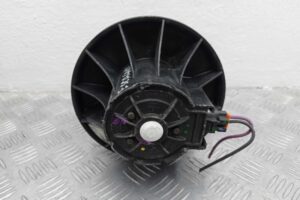 Изображение товара 240434 - 00240434 ventilyator otopitelya (motorchik pechki) Renault Sandero Stepway 1