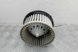 Изображение товара 240434 - 00240434 ventilyator otopitelya (motorchik pechki) Renault Sandero Stepway