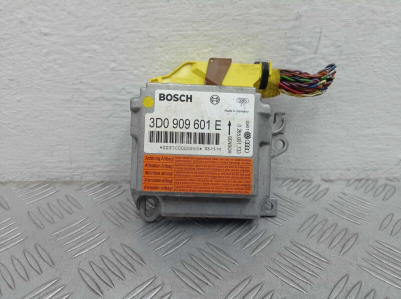 Изображение товара 240674 - 00240674 blok upravleniya podushek bezopasnosti Toyota Carina E