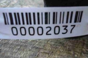 Изображение товара 2037 - 00002037 porog plastikovyj levyj Peugeot 306 3