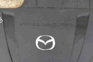 Изображение товара 21381 - 00021381 kryshka dvigatelya dekorativnaya Citroen Berlingo 1